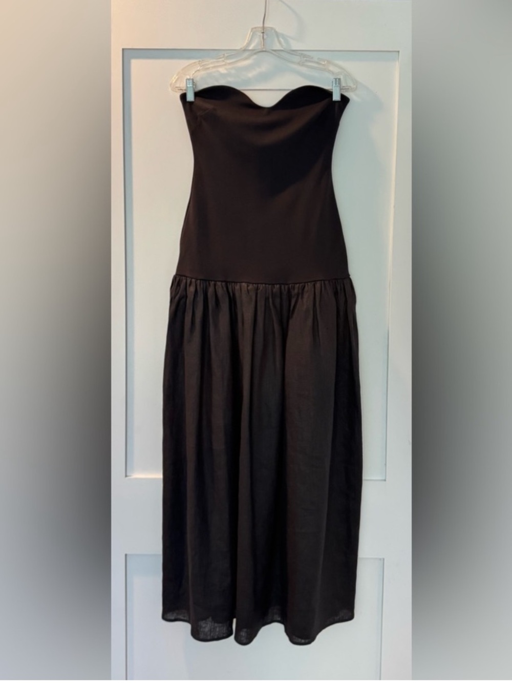 DISSH Strapless Black Maxi Dress with Gathered Skirt - Picture 4 of 4